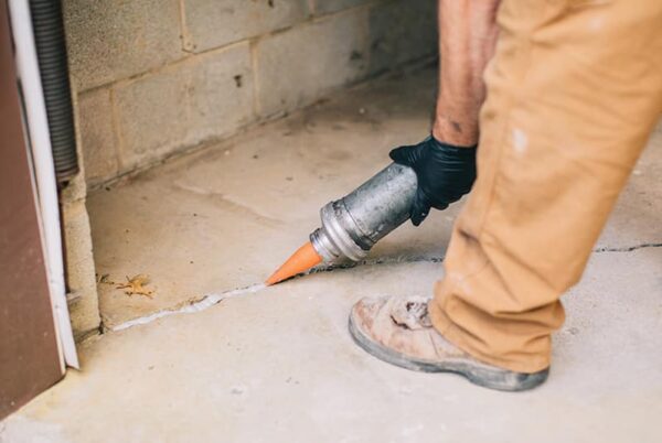 Concrete Crack Repair: Solutions for Fixing Cracked Concrete Concrete Crack Repair: Solutions for Fixing Cracked Concrete